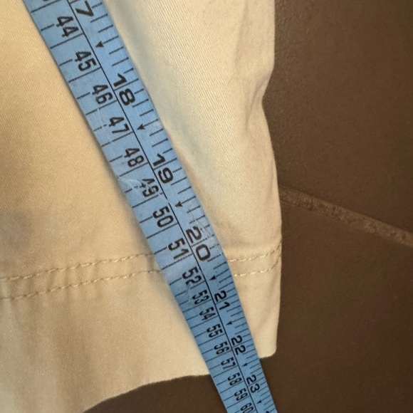 EDDIE BAUER Capri Crop Pants Hiking Women's Khaki Sand Taupe SZ 2 Outdoors EUC - Picture 9 of 13